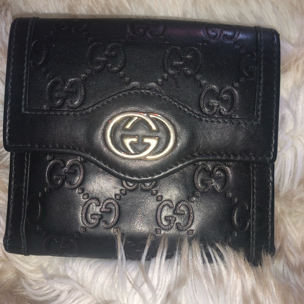 Leather Gucci wallet